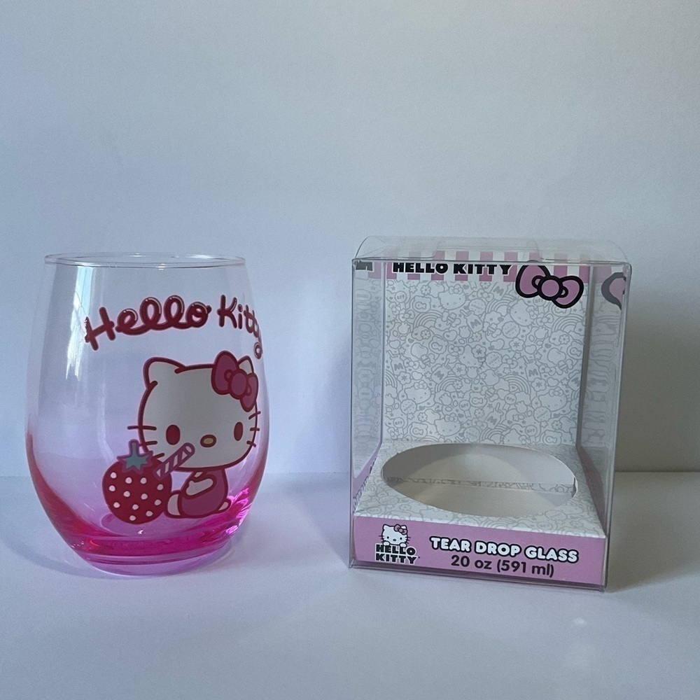 Hello Kitty Strawberry Glass Cup
